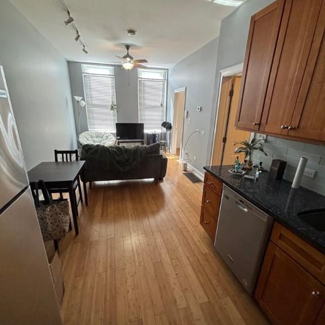 1846 W. 18th St.: After · living room