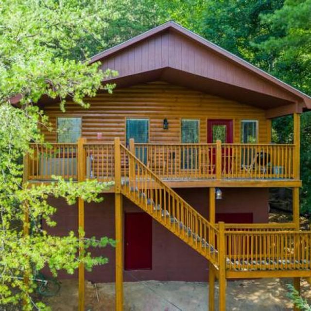 4501 Donna Allen Way: Before · second cabin